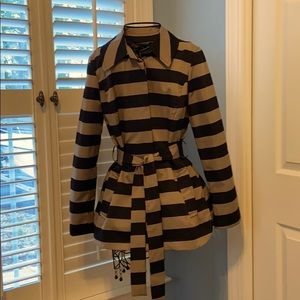 Cynthia Rowley Mid Trench Coat/Jacket